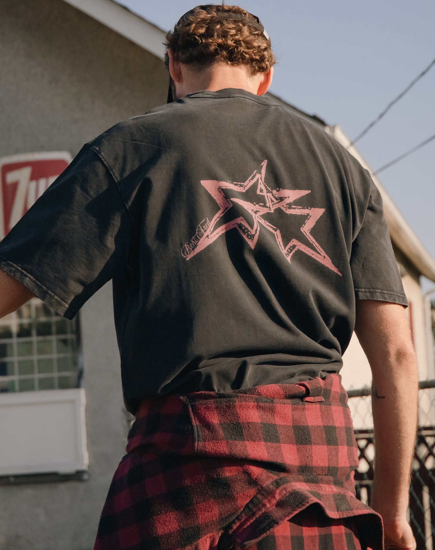 TWIN STAR VINTAGE TEE - WASHED BLACK